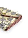 Billetera "Damier Azur Victorine Studded"