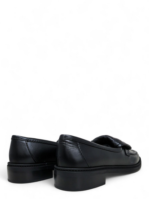 Mocasines "Lambskin Quilted CC Turnlock Loafers"