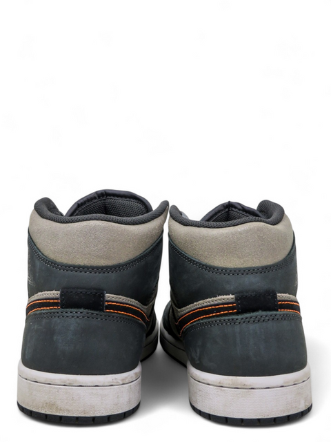 Tenis "Air Jordan 1 Mid SE"