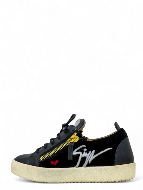 Tenis Negros