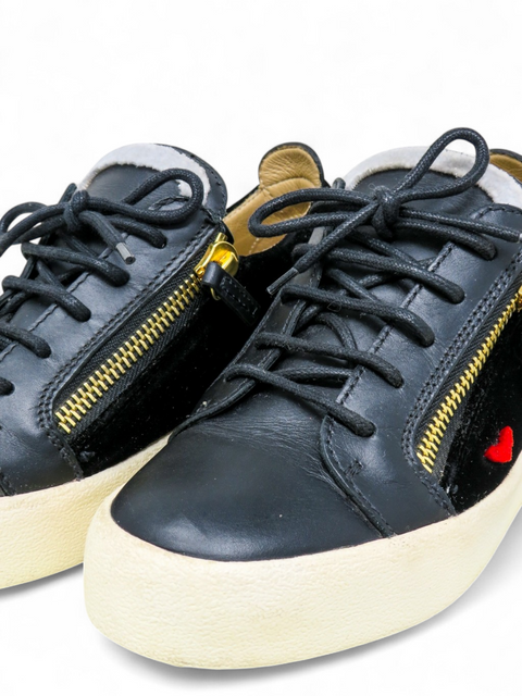 Tenis Negros