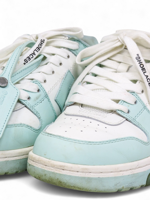 Tenis "Out Of Office"