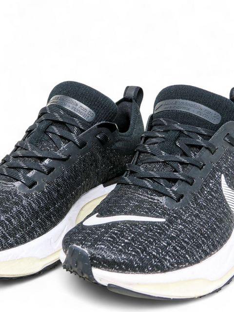Tenis "ZoomX Invincible Run Flyknit 3"