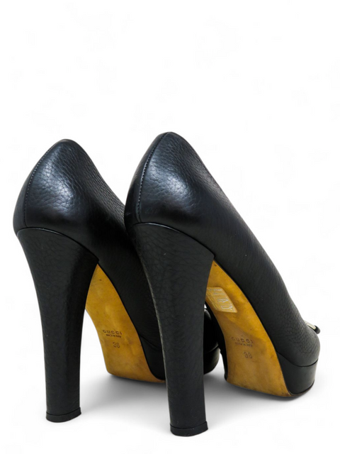Tacones "Horsebit Accent Leather Pumps"