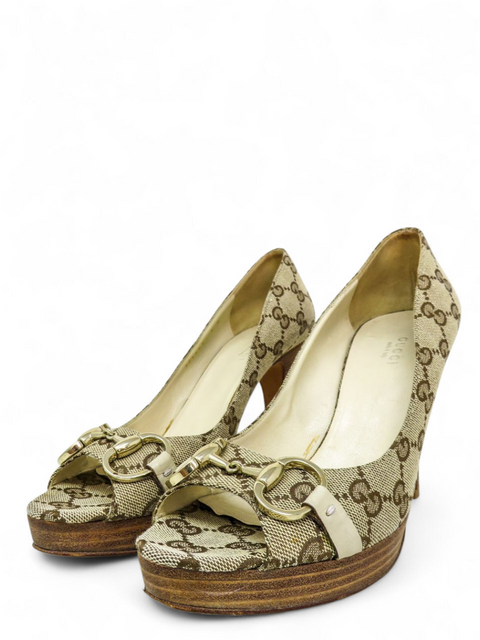Tacones "Horsebit Pumps"
