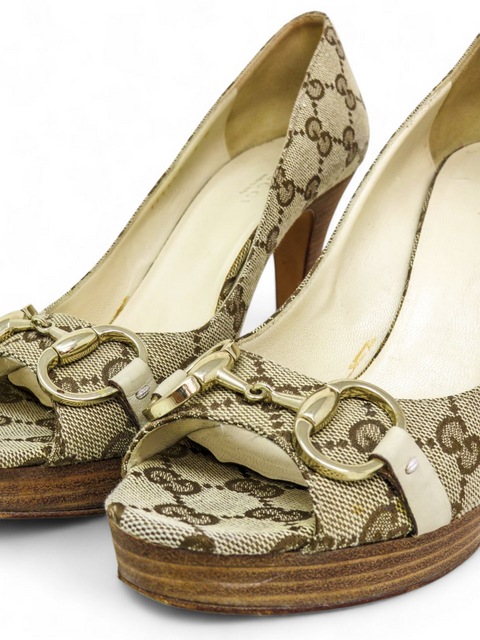 Tacones "Horsebit Pumps"