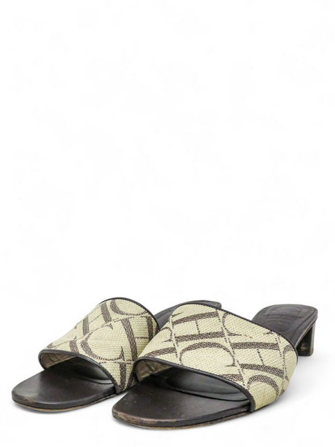 Sandalias Beige