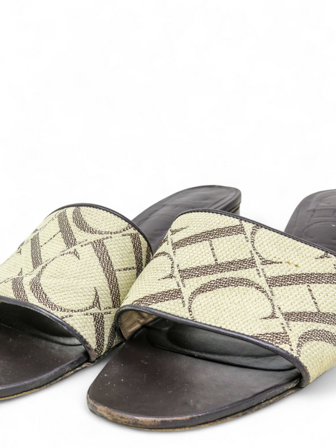 Sandalias Beige