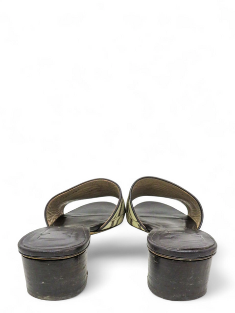 Sandalias Beige