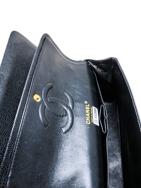 Bolso "Caviar Classic Medium Double Flap Bag"