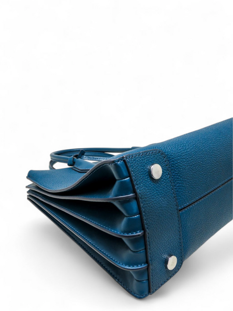 Bolso "Large Pebbled Leather Accordion Tote Bag"