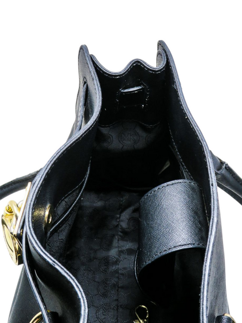 Bolso Negro