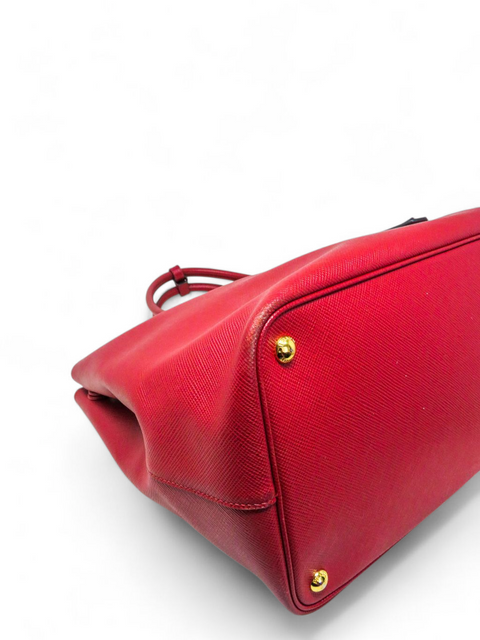 Bolso "Saffiano Cuir Buckle Tote"