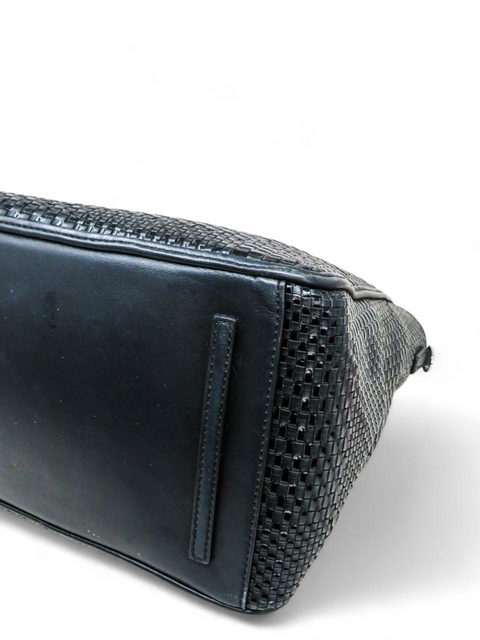 Bolso Negro