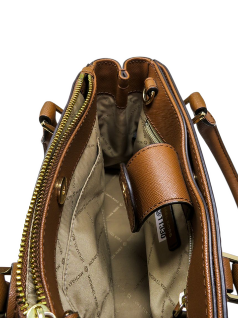 Bolso "Sutton Small Saffiano Leather Satchel"