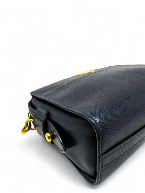 Bolso "Saffiano Lux Esplanade Crossbody Bag"