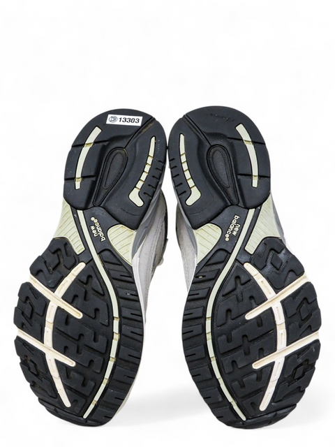 Tenis "Made in USA 990 V4"