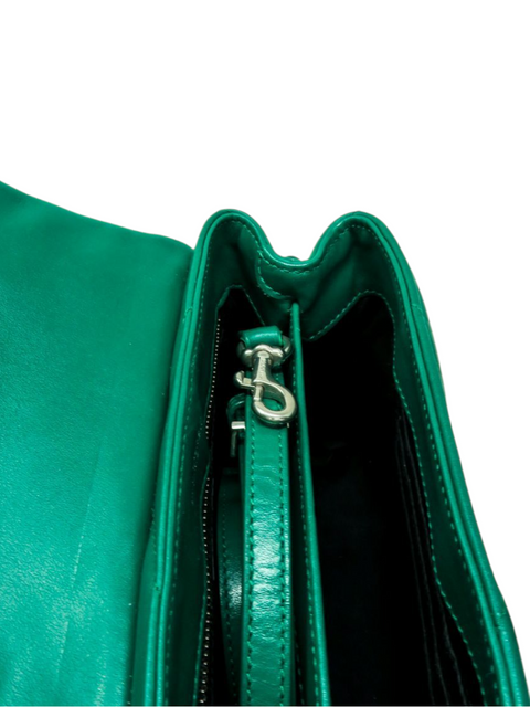 Bolso "Toy Loulou Crossbody Bag"