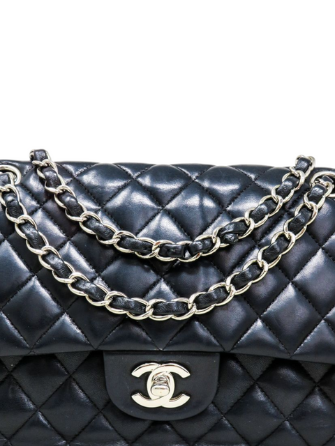 Bolso "Lambskin Classic Medium Double Flap Bag"