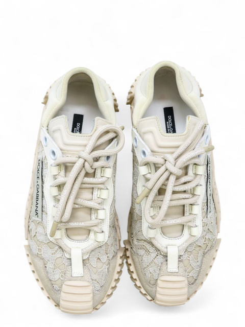 Tenis "Lace Sneakers"
