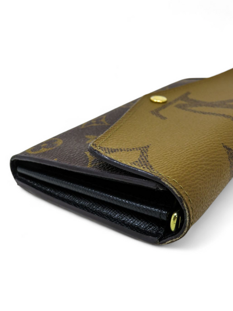 Billetera "Reverse Monogram Giant Sarah Wallet"