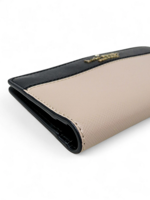 Billetera "Staci Slim Bifold Wallet"