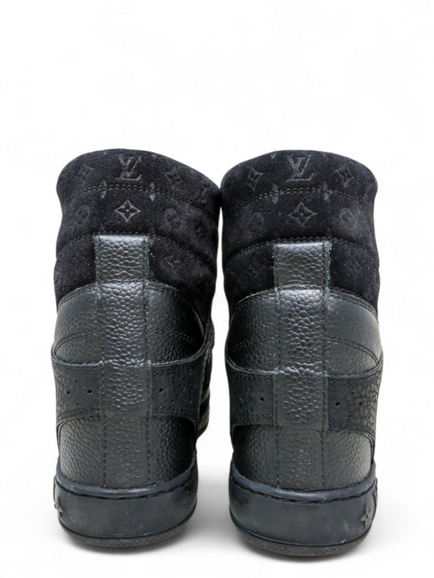 Tenis "Suede Wedge Sneakers"