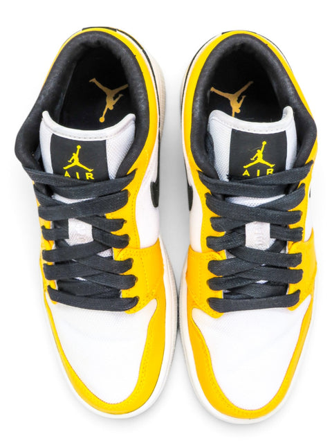 Tenis "Air Jordan 1 Low University"