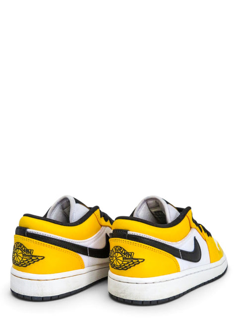 Tenis "Air Jordan 1 Low University"
