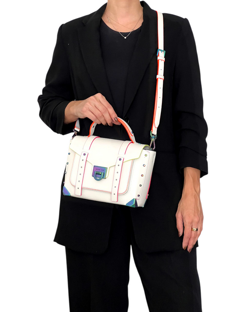 Bolso "Manhattan Medium Contrast-Trim Leather Satchel"