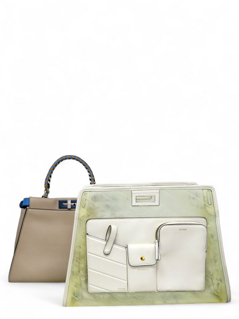 Bolso "Peekaboo with Pocket Defender"