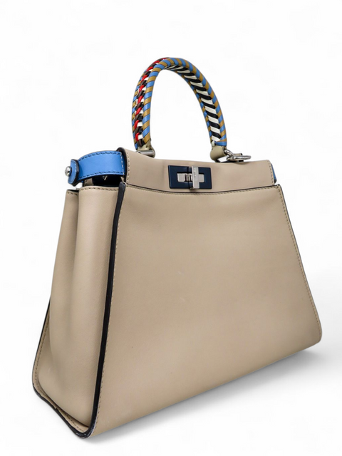 Bolso "Peekaboo with Pocket Defender"