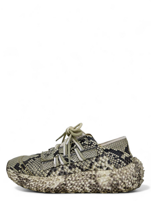 Tenis "Leather Animal Print Sneakers"