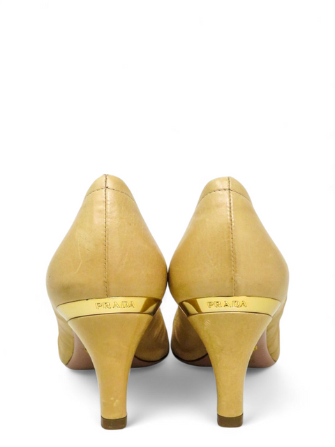 Tacones Beige