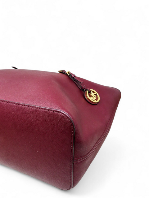 Bolso "Jet Set Travel Medium Top-Zip Tote Bag"