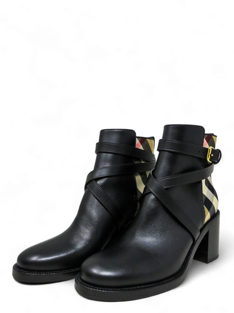 Botines "Check and Leather Heel Boots"