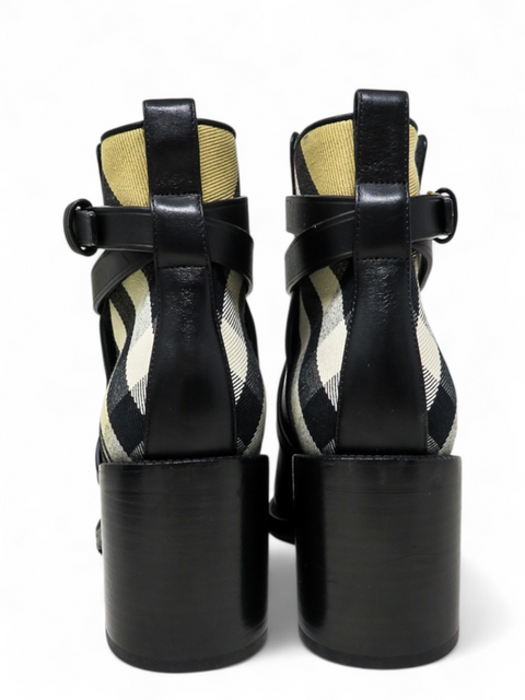 Botines "Check and Leather Heel Boots"