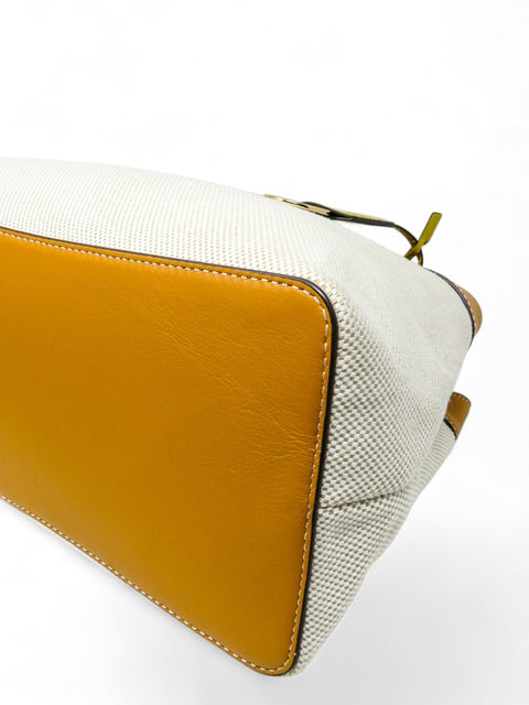 Bolso "Robinson Canvas Triple-Compartment Tote"