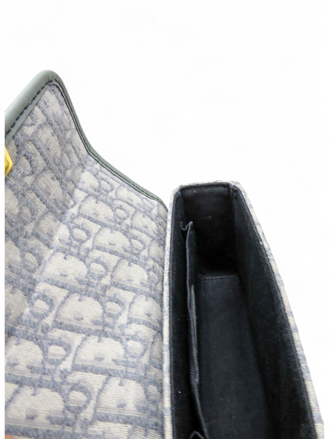 Bolso "Oblique 30 Montaigne Box Bag"