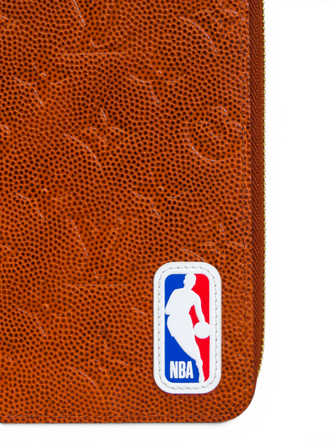 Billetera "Louis Vuitton x NBA Zippy"