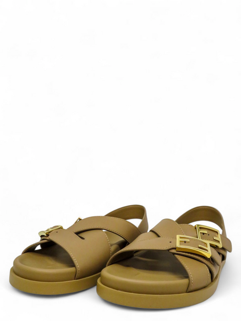 Sandalias "Fendi Feel"