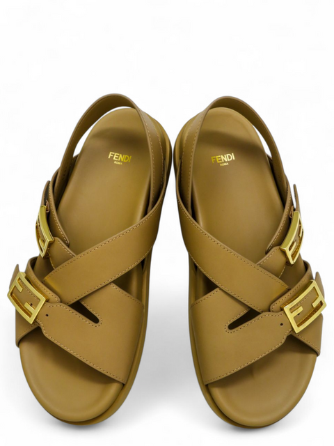 Sandalias "Fendi Feel"