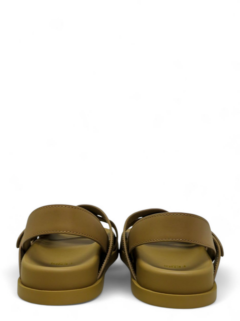 Sandalias "Fendi Feel"