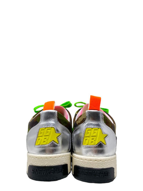 Tenis  "Yeah"