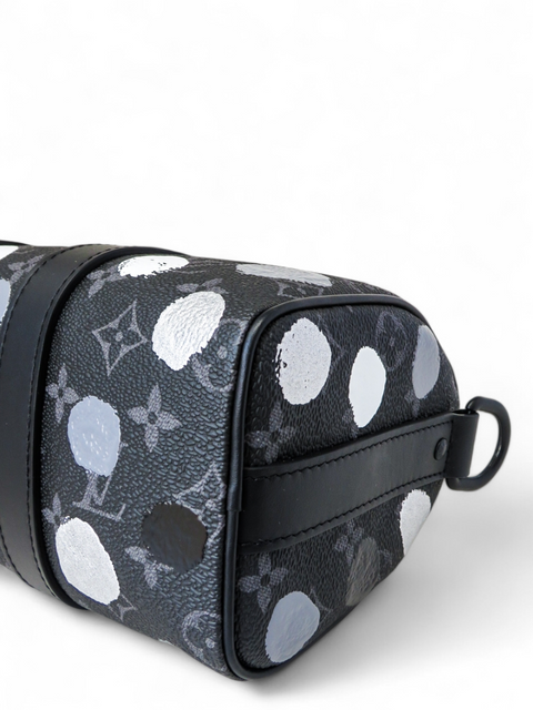 Bolso "Louis Vuitton x Yayoi Kusama Keepall Bandoulière 25"