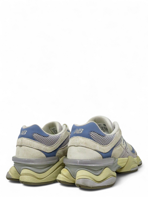Tenis "9060"