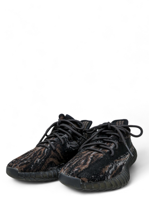 Tenis "Yeezy Boots 350 V2"