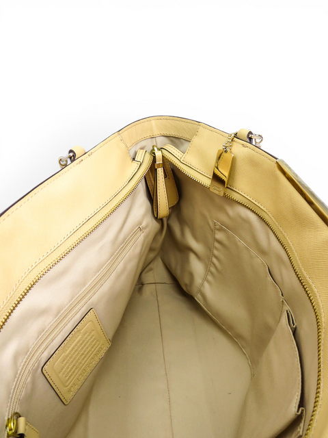 Bolso "Madison Saffiano Lether Tote"