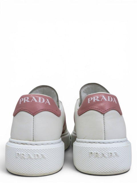 Tenis "Vitello Soft Logo"