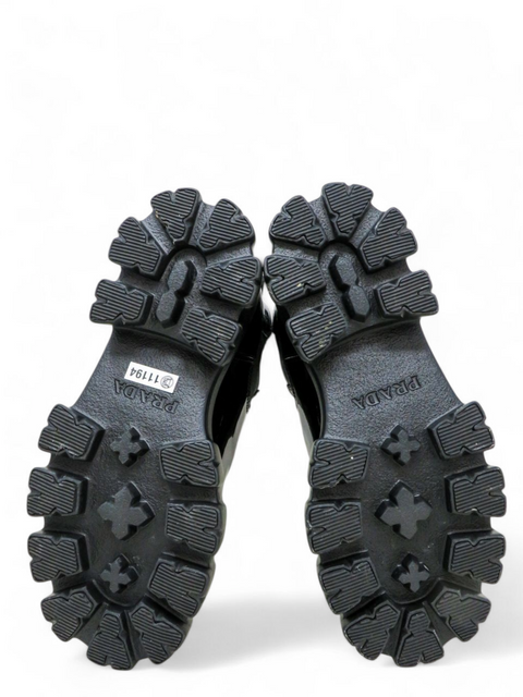Botines "Monolith"